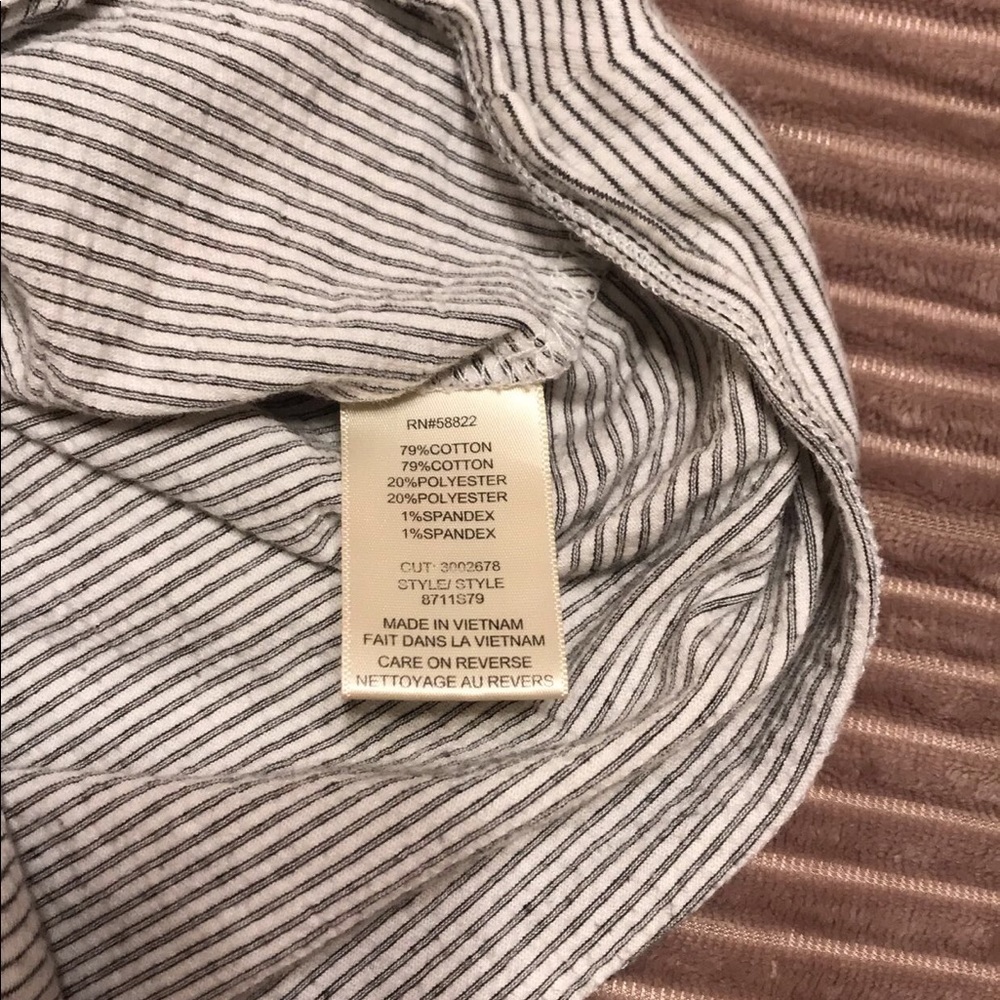 Max Studio Ruffle Blouse - Picture 4 of 7